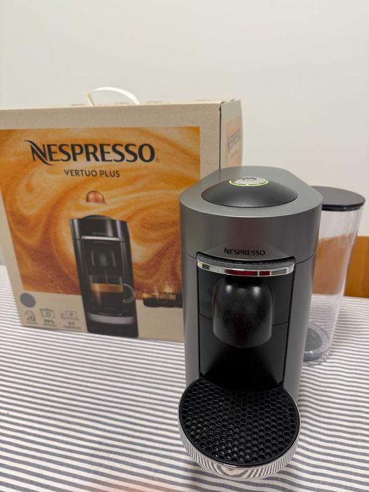 Nespresso Vertuo Plus Automática – Topo de Gama