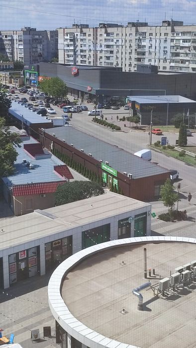 Продам 3-х .к.кв . Район  Сільпо!