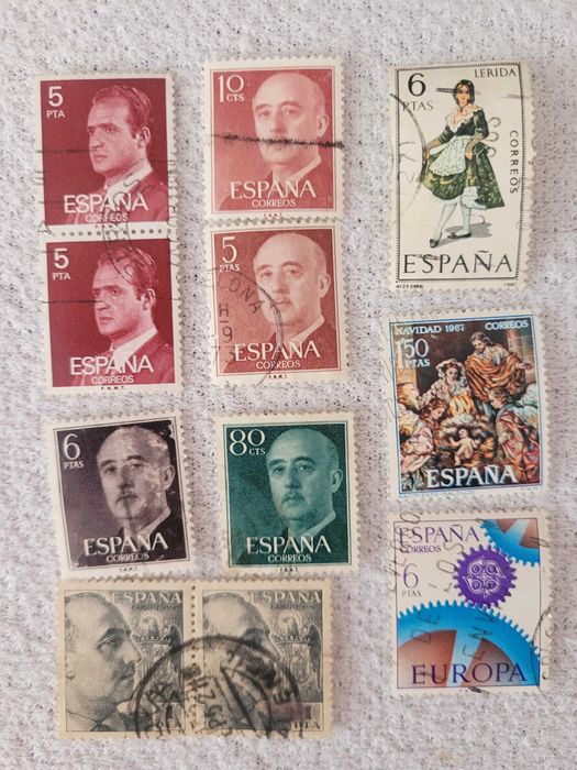 Historyczne hiszpańskie znaczki pocztowe  lata  50 i 60 znaczki kasowane.