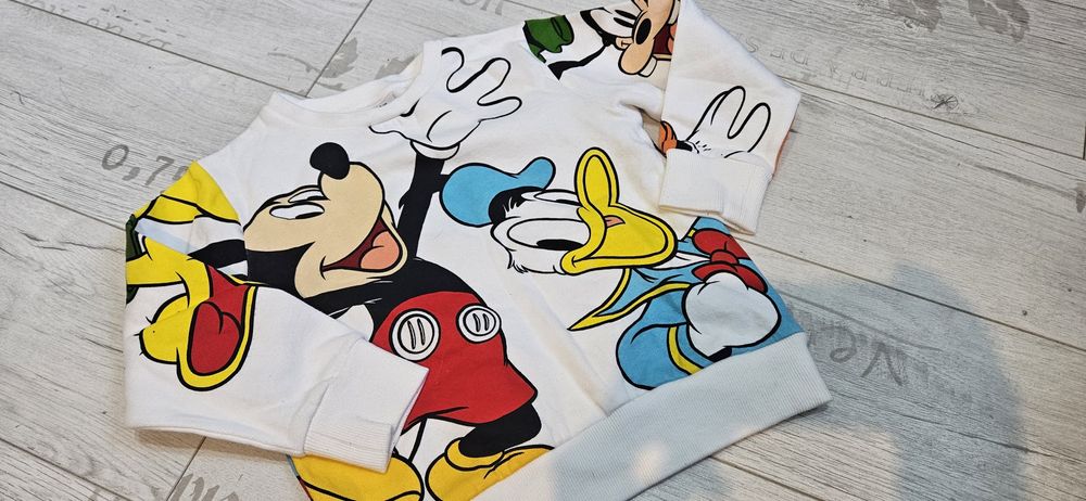 Next Disney Mickey 1o4/110 cm stan idealny Nowy 3 szt