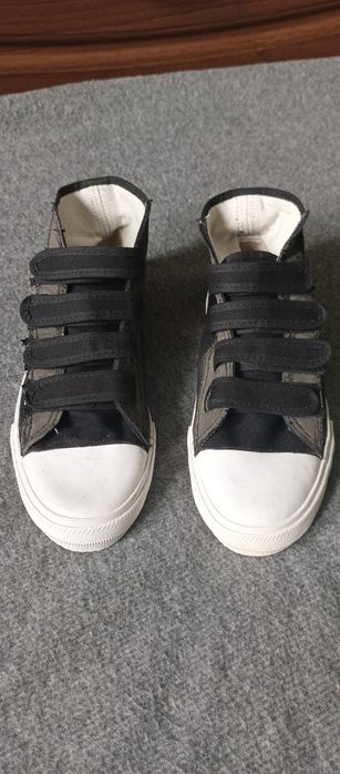 Нові дитячі кеди на липучках 24.2 см