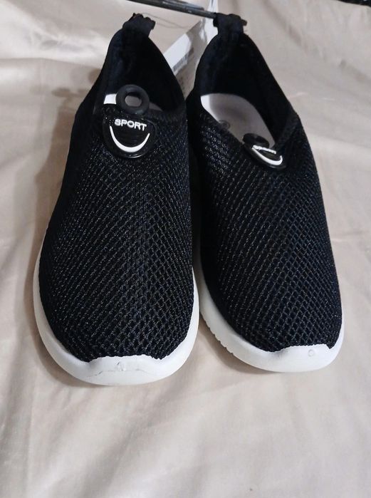 Buty damskie adidasy