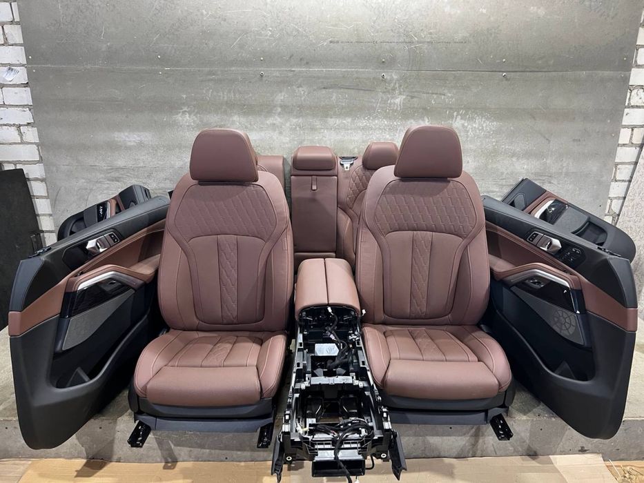 Салон до bmw x6 g06  кофортний