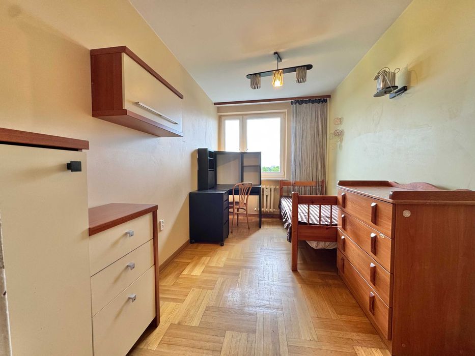Trzy oddzielne pokoje + balkon, Bielany