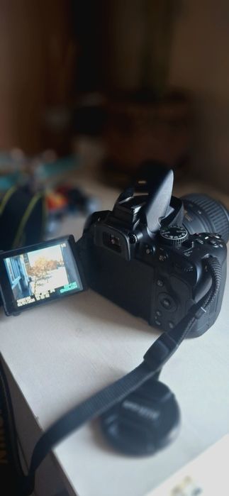 Фотоопарат Nikon D5100 18-55vr kit
