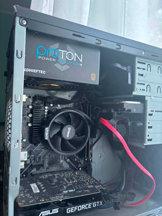 Komputer ryzen 3100 1660ti super