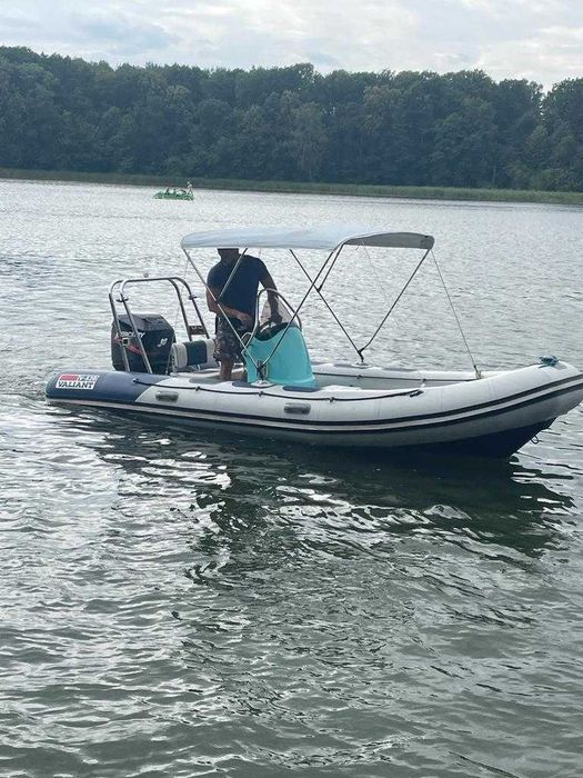 Sprzedam łódź typu rib