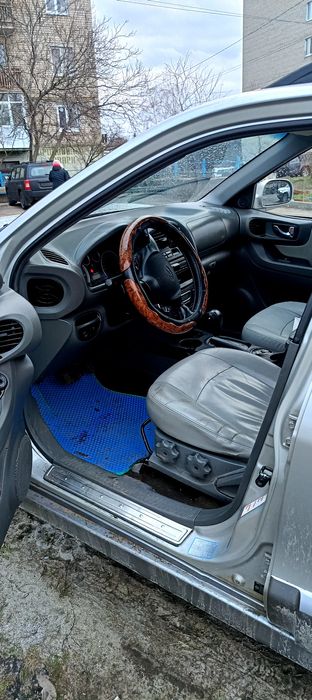 Hundai Santa Fe 2.7 газ-бензин ТОРГ