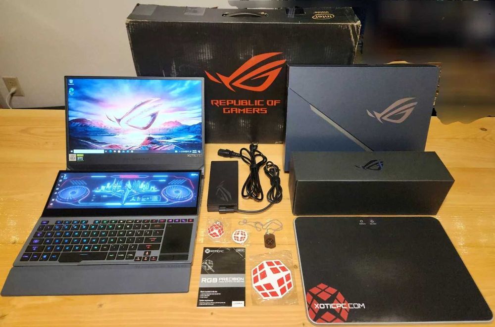 Ноутбук ASUS ROG Zephyrus Duo 15