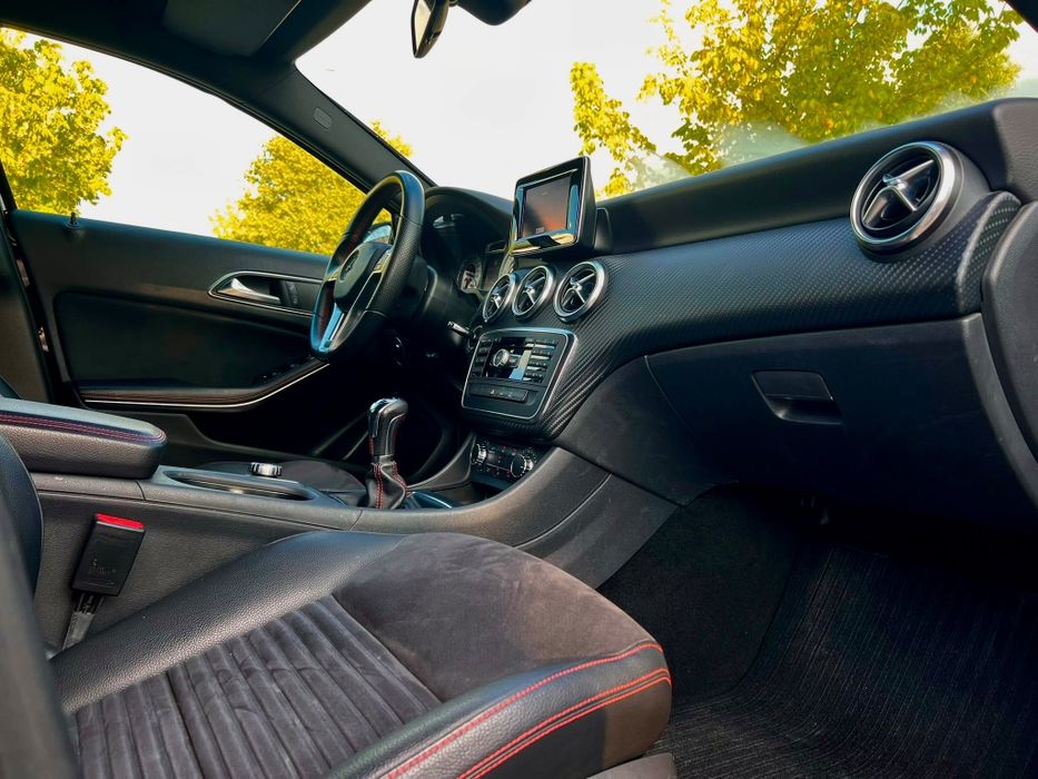 Mercedes Benz classe a 180 CDI versão AMG  com 150 mil KLM