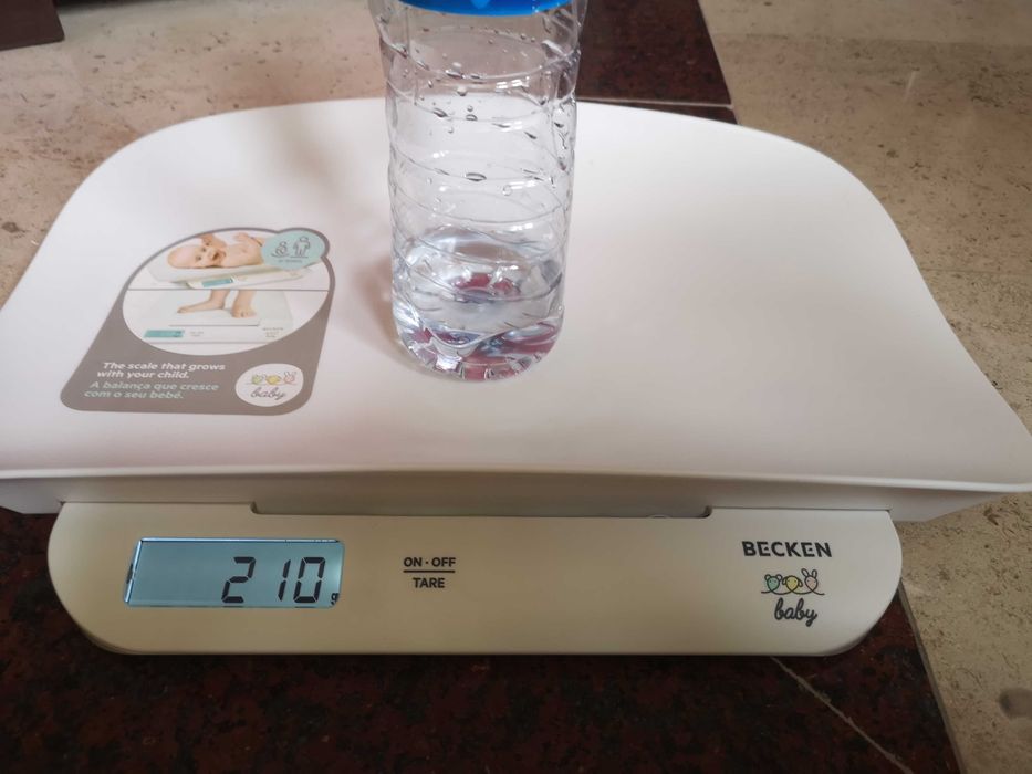 Balança Digital de Bebé Evolutiva Becken (Até 20kg) - Excelente estado
