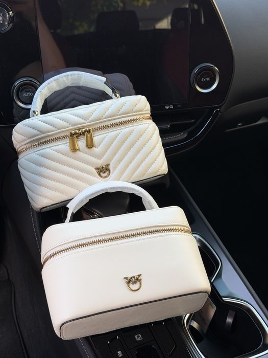 Сумка Pinko біла Vanity soft mini