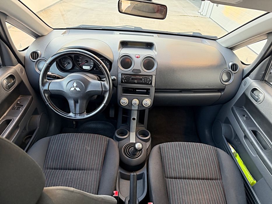 Mitsubishi Colt 1.1 75cv 168 mil km