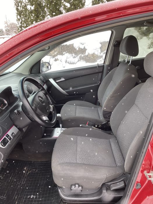 Шевроле Авео 1,5 газ/бензин Автомат