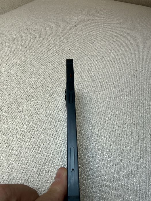 Продам Iphone 13 128gb