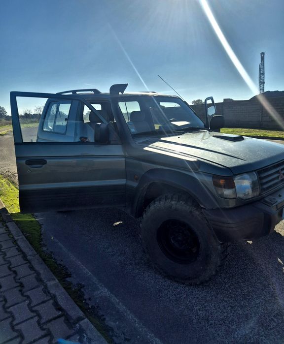 Mitsubitshi Pajero 2.5TD (ler anuncio)