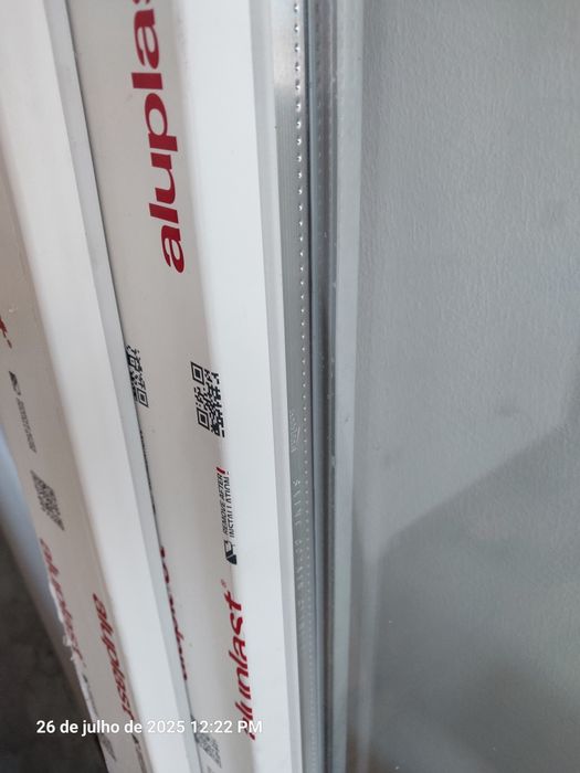 Portas Oscilobatentes PVC novas