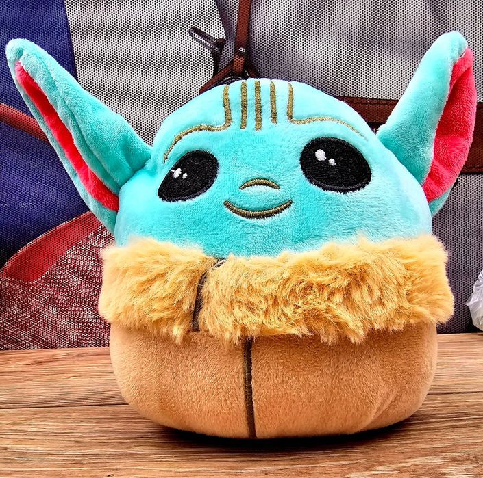 Baby Yoda pluszak z filmu Star Wars Gwiezdne Wojny nowy