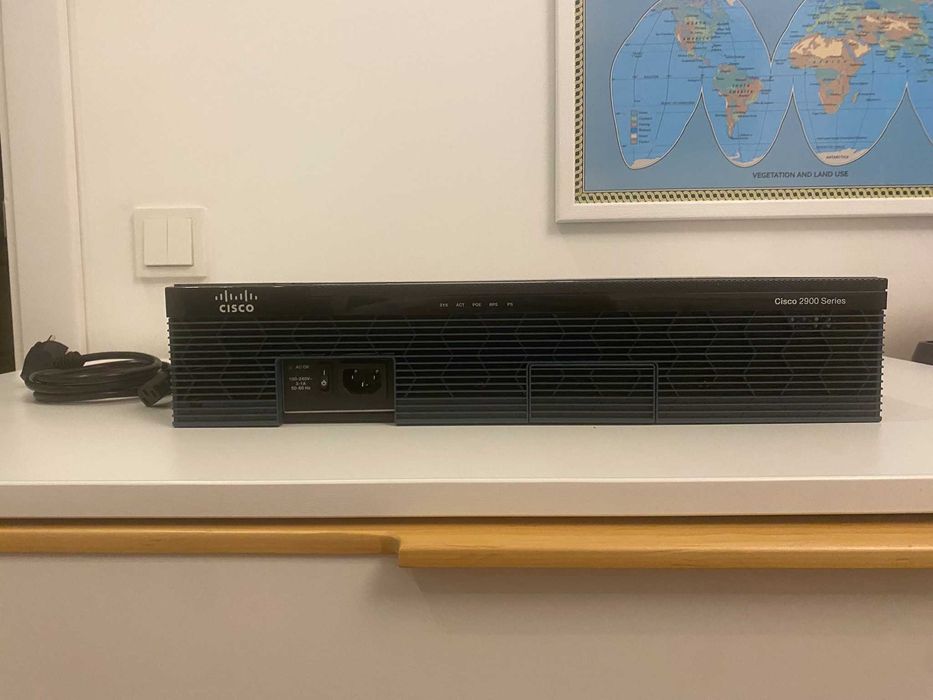 Маршрутизатор (роутер) Cisco 2911/K9 V04