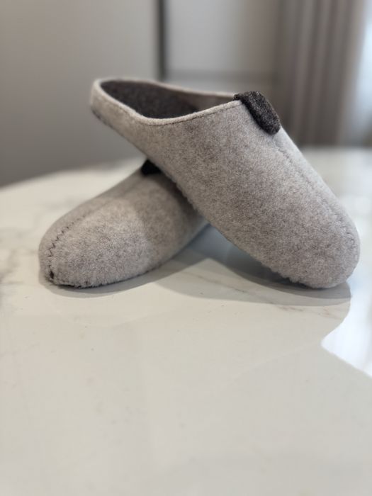 Войлочні домашні тапки
