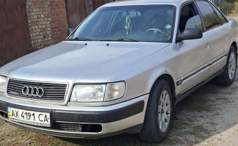 продам audi 100 C4
