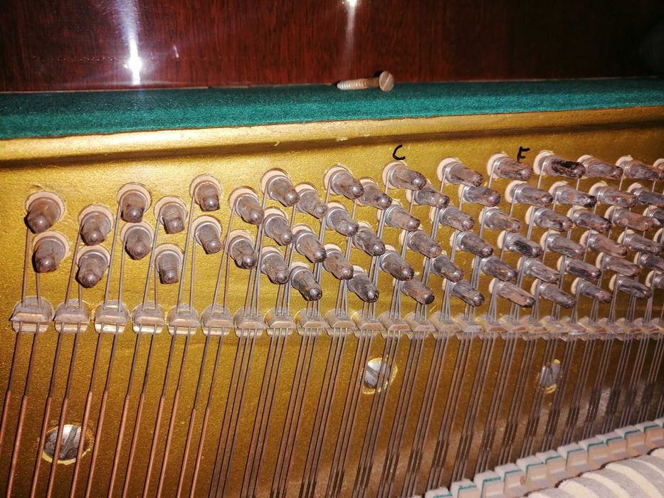 Sprzedam Pilnie Pianino Etyde