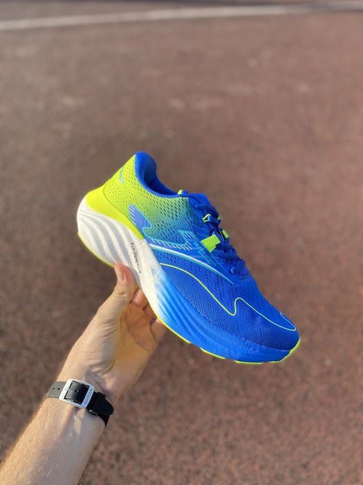 Кросівки для бігу Joma Podium2304