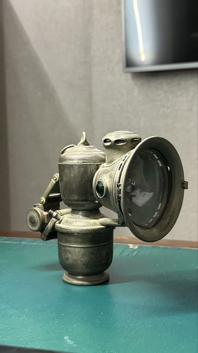 Farol a carbureto para Bicicleta