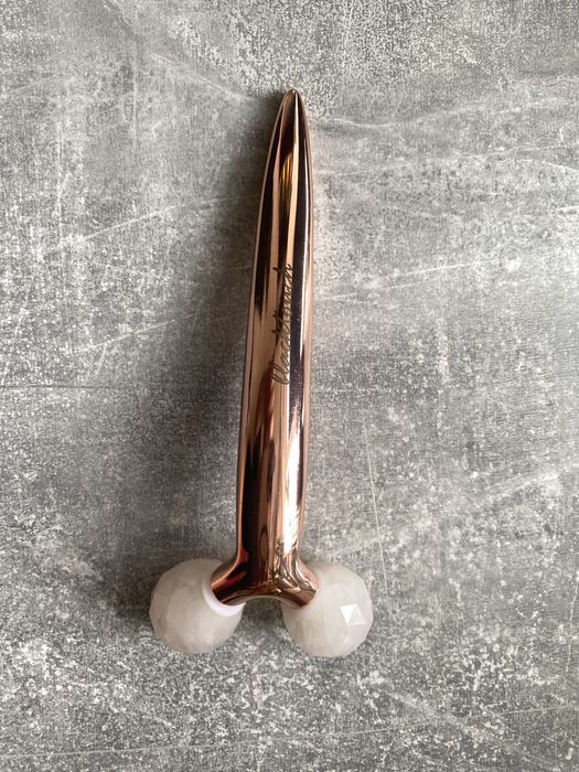 Масажер для обличчя BlackTouch 3D Quartz Face Roller