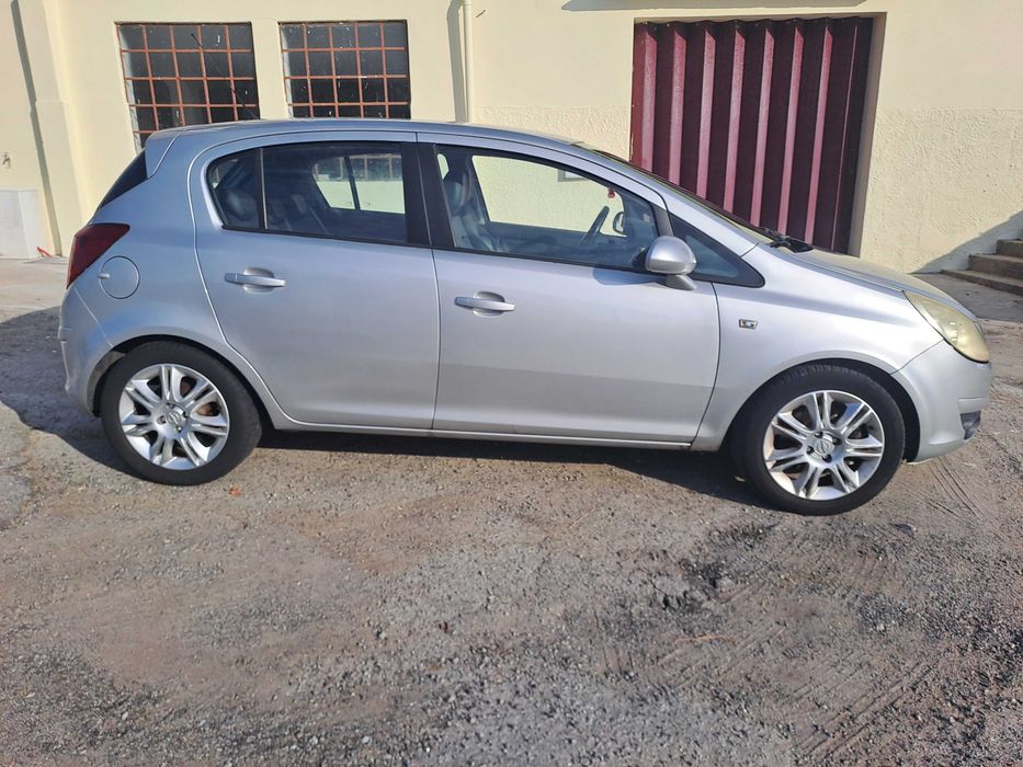 Carro Opel Corsa