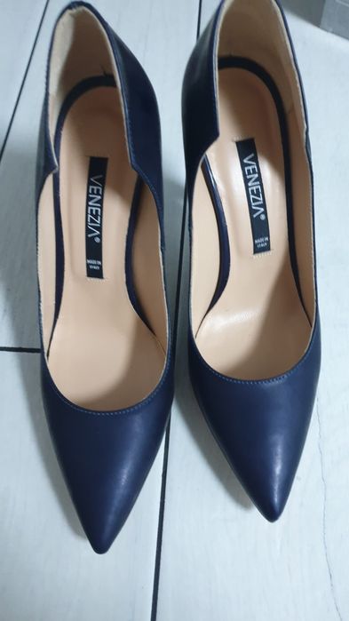 Venezia szpilki granatowe roz.38.5 skóra naturalna nowe