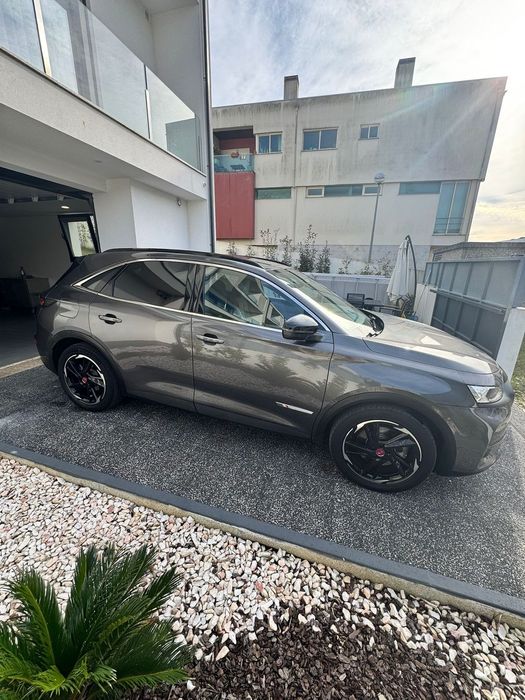 DS DS7 Crossback E-Tense Performance Line EAT8
