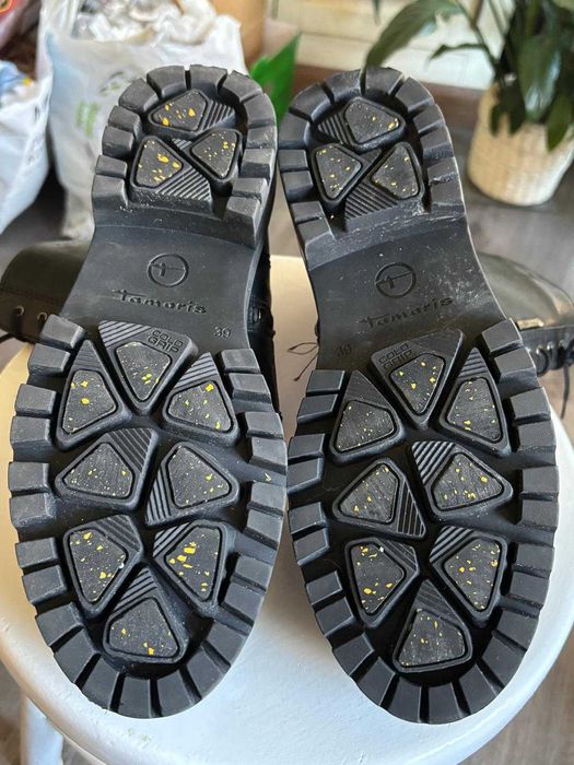 Botki skórzane Tamaris - rozmiar 39