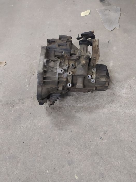 Skrzynia biegów 6 toyota corolla e12 1.8 TS