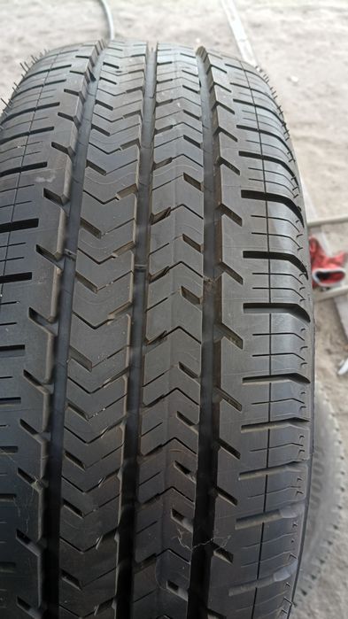 215.65.16c Michelin agilis 51 106/104T 2024 jak nowa 1 sztuka pojedyncza