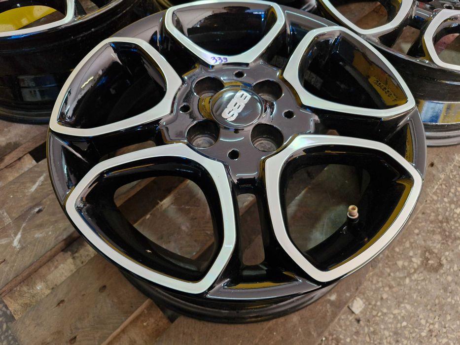 Alufelgi 4x100 15 Smart Fortwo Forfour Renault Twingo Clio ET 32 / ET42