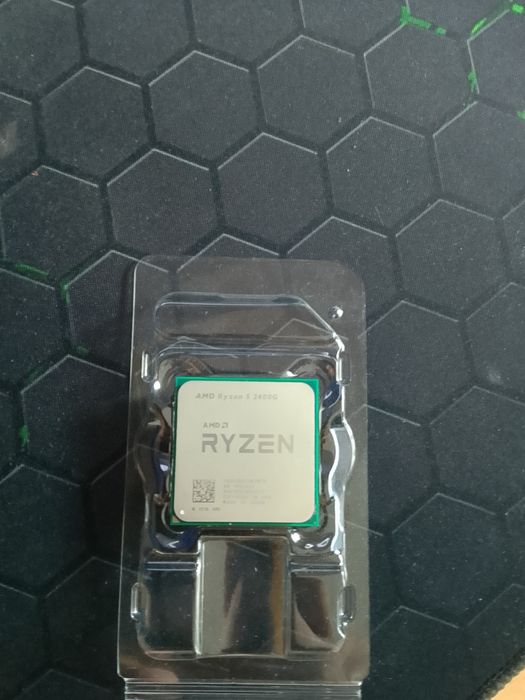 Ryzen 5 2400g sprawy