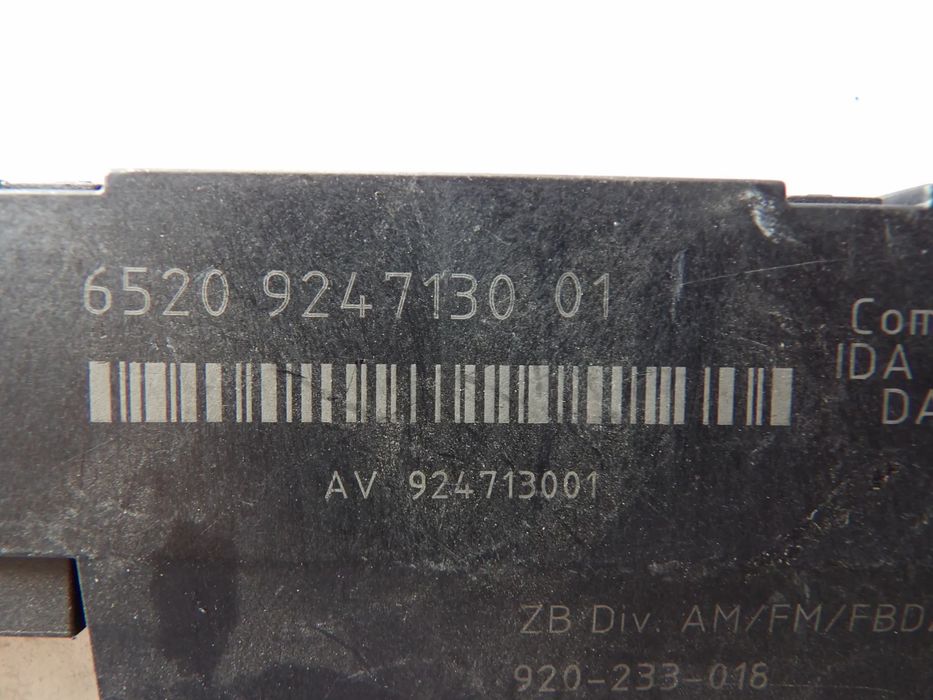 BMW - F11 - WZMACNIACZ ANTENY - 9247130