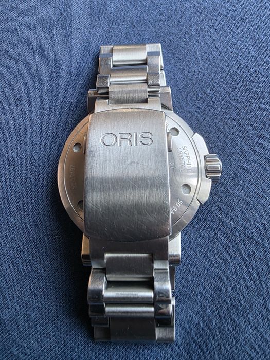 Zegarek Oris Aquis Small Second Date