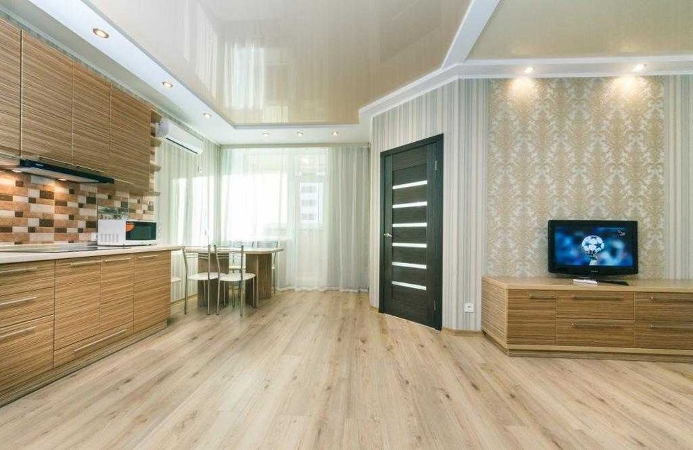 Стильна квартира. При відключенні світла - ліфти працюють, вода є.