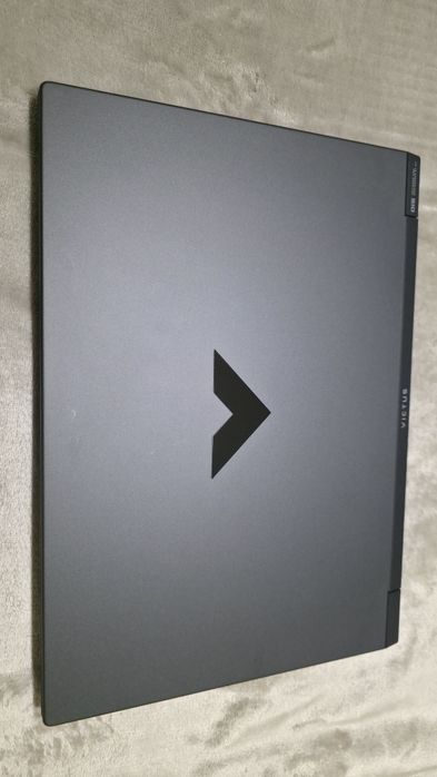 HP Victus i5-12450H / 16Gb / 512 Gb / 4050Gtx