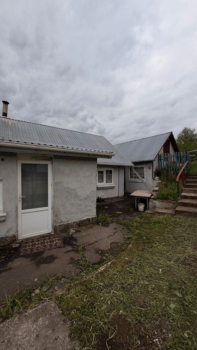 Продаж будинку з землею під реконструкцію або дачу
