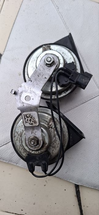 Звуковий сигнал Ford 13832B  FR3Z-13832-G