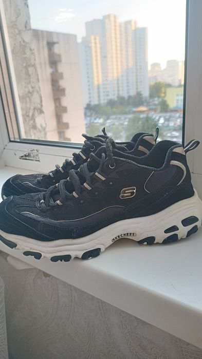 Кросівки Sketchers