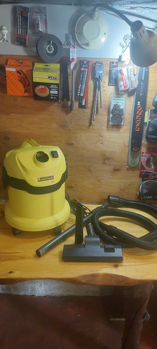 Будівельний пилосос Karcher WD-2