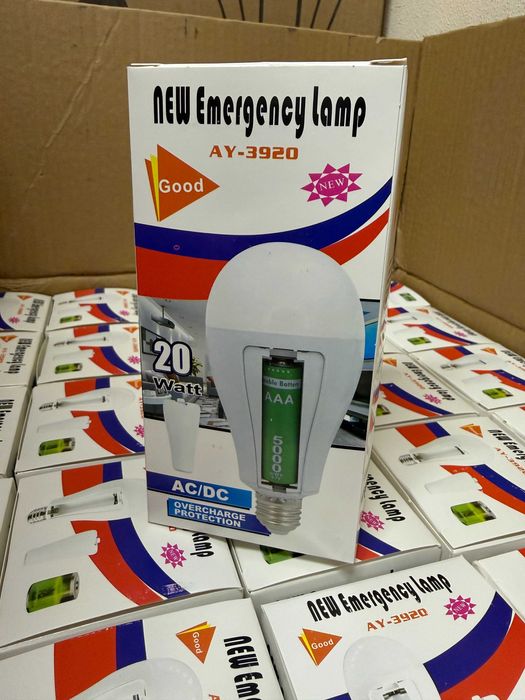 Акумуляторна лампочка (лампа) 20 Вт \ E27 \ 2400 mAh \ присутній опт;