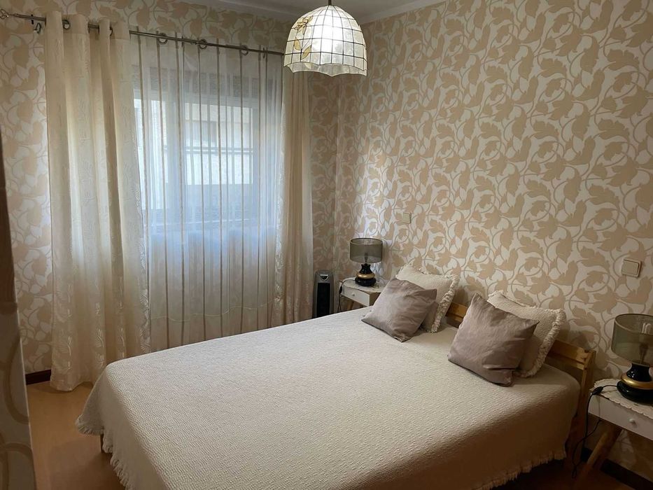 Apartamento T3 mobilado em Espinho