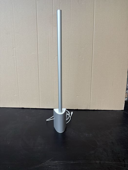 Lampa stolowa philips hue signe