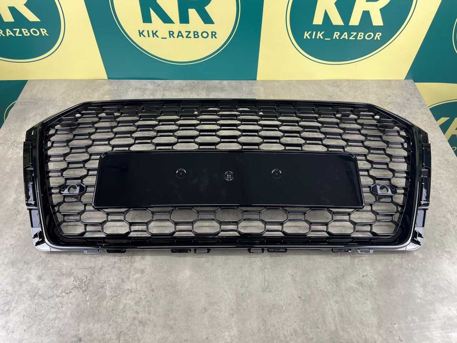 Решітка радіатора ( RS4 без лого ) - AUDI A4 (B9) 2015- 2018