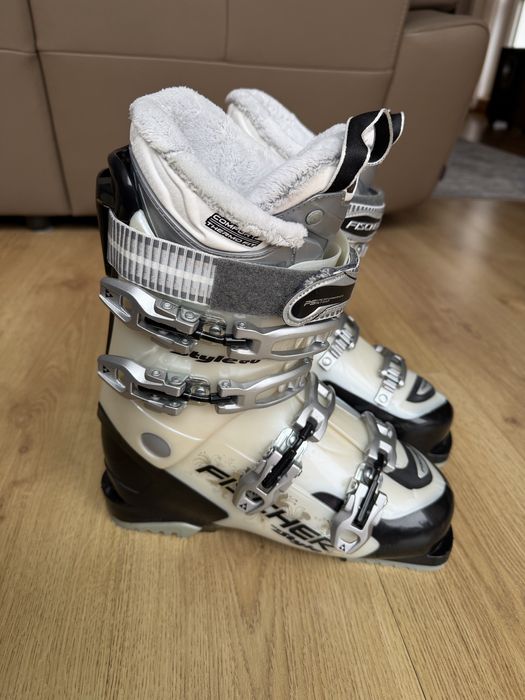 Buty narciarskie FISCHER damskie ( my style 60) 25,5